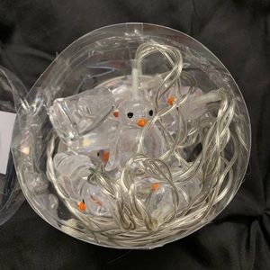 Penguin lights